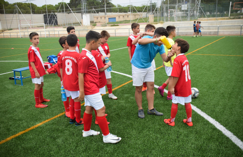 Imagen de Campo de Fútbol Césped Artificial